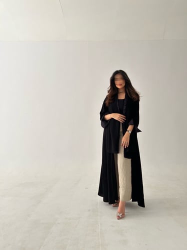 عباية ملكي نص كلوش