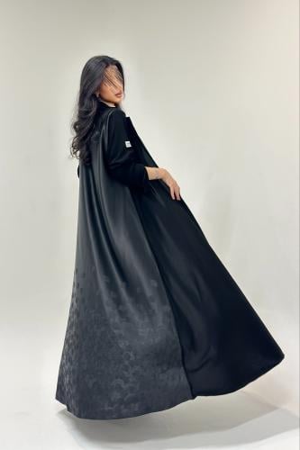 عباية كريب مع تفته مشجر