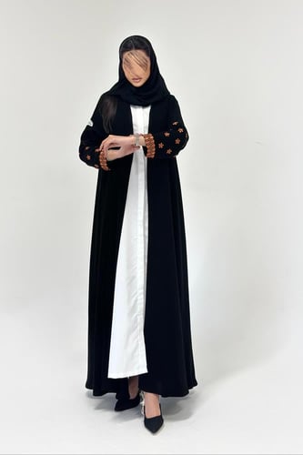 عباية ملكي بأكمام تطريز قصة نص كلوش