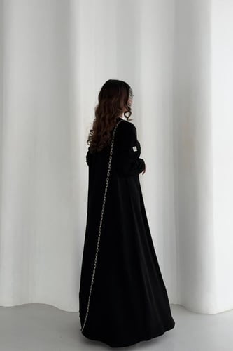 عباية كريب ملكي قصة ربع كلوش