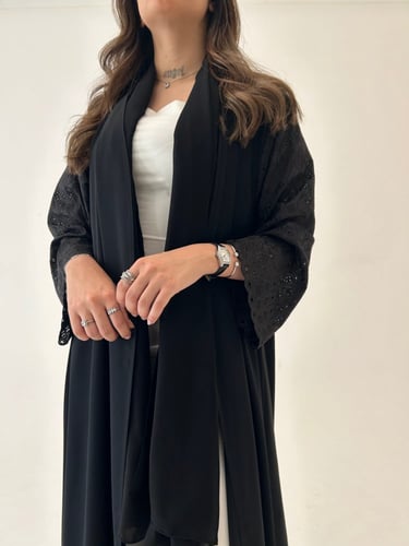 عباية كريب مع أكمام راكة