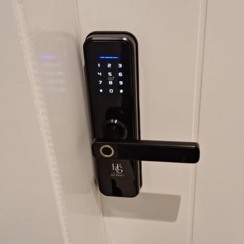 قفل سبيشيل الذكي Special