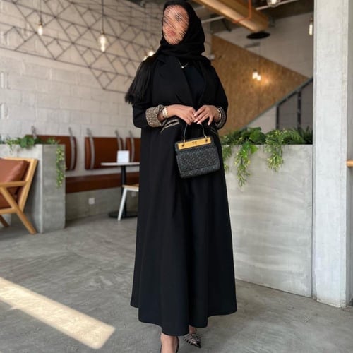 عباية بقصة جاكيت و كم مبطن مخفي و قصة نص كلوش - قم...