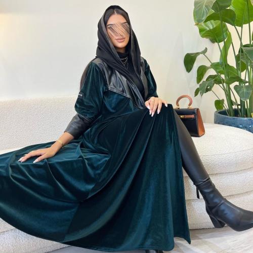 عباية قطيفة أخضر زيتي و جلد - نص كلوش