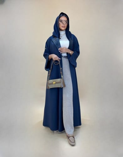 عباية بليزر كحلي كريب و شاموا - طرحة شيفون بطرف شا...