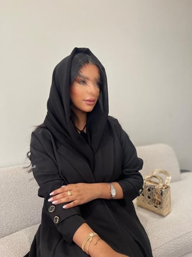 بليزر أسود - نص كلوش - كريب باربي