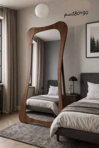 مراية خشبية مودرن