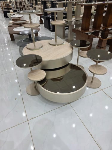 طاولات 8 قطع حبتين كبيرة NEW