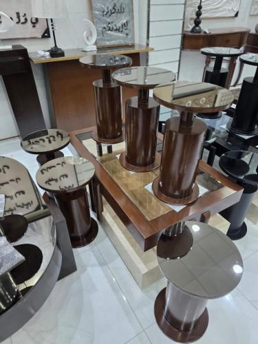 طاولات حبة مع 6 خدمات