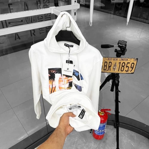 هودي رجالي ابيض دولسي اند جابانا