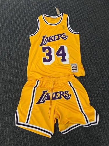 ملابس ليكرز