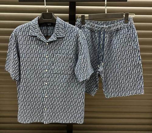 طقم ملابس فيندي