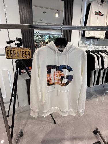 هودي رجالي ابيض دولسي اند جابانا