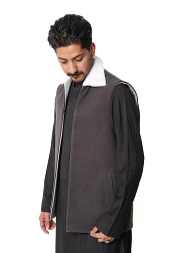 سديري سدو تراثي فاخر بتصميم أصيل وخامة عالية الجود...