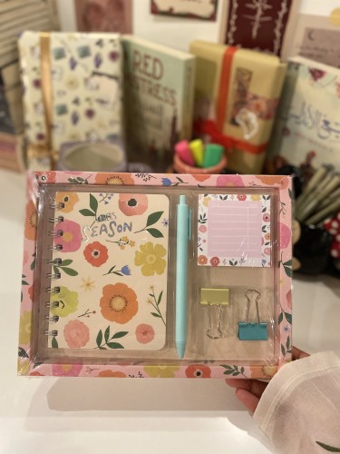 مجموعه قرطاسية فلاورد