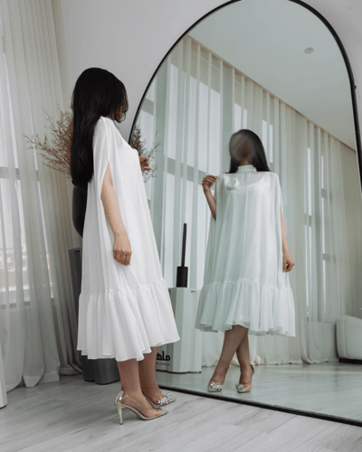 فستان شيفون ذهبي- اللون أبيض