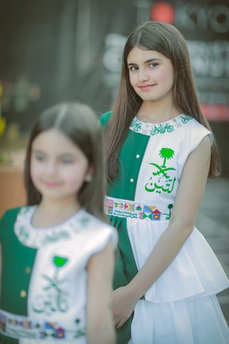 فستان الأناقة أخضر