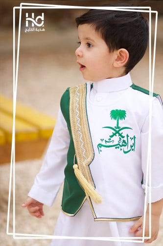 سديري البشت اخضر مع ابيض