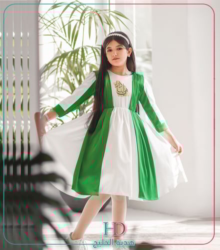 فستان وطني مع شعار الهويه (مديل2 )