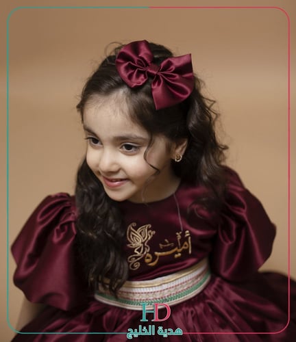 فستان عنابي_ كم كلوش