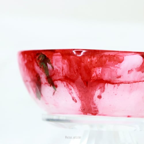 صحن red butterfly