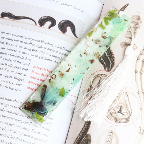 فاصل كتاب اخضر