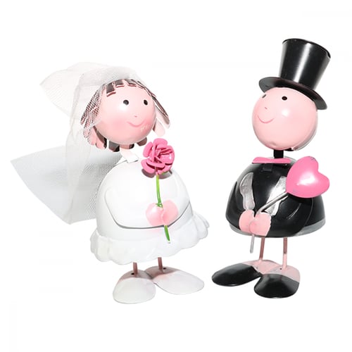 تحفة فنية معدنية عروسة وعريس