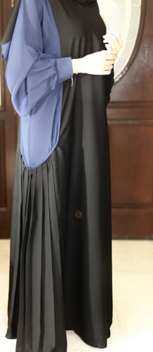 عباية كحلي واسود - عباية بتدخيل لون جانبي