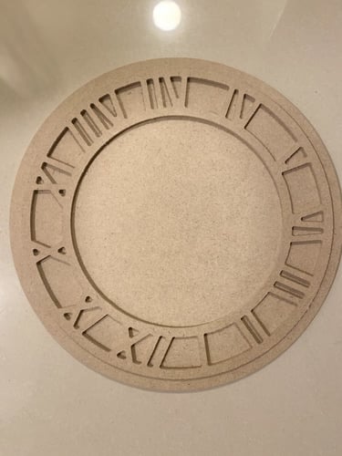 خشب mdf لعقارب الساعه والمكس ميديا وغيرها 6 ملي