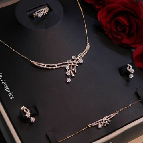 طقم ناعم رائع