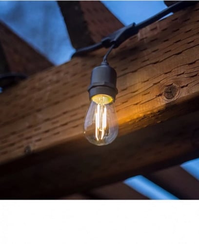 عقد إنارة الحدائق : الطول 18 متر + 30 مصباح . (إنا...