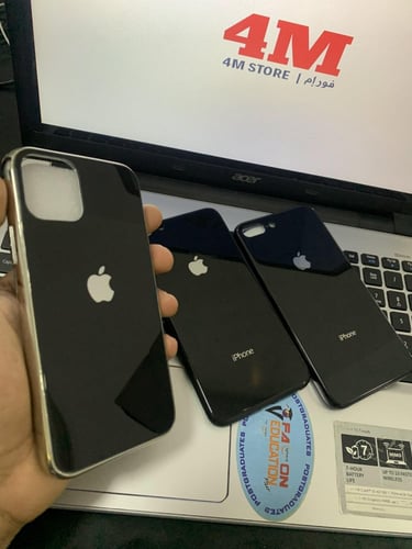 كفر ايفون زجاج أسود Black glass case