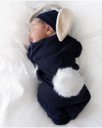 طقم مواليد ارنب كحلي