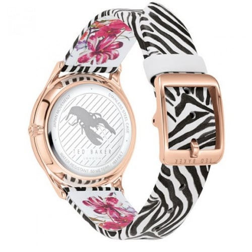 ساعة تيد بيكر