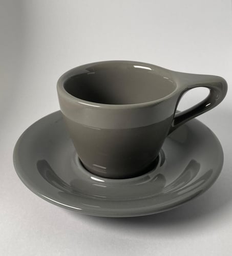 لينو - كوب لاتيه مع الصحن 237 مل