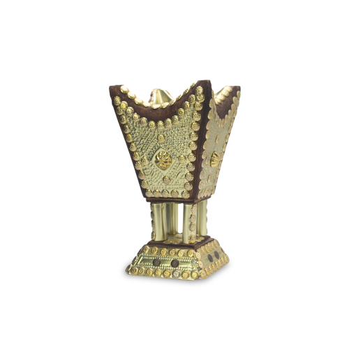 مدخن نجدي ملبس لون ذهبي مقاس ٢٤سم