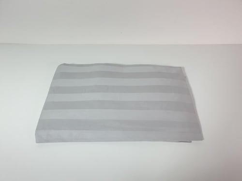 مفرش فنادق أوليفيا رصاصي فاتح بحشوة منفصلة قطن 100...