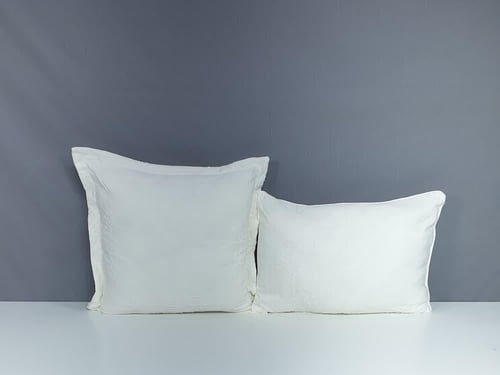 مفرش نيوم لون سكري 8 قطع صيفي مزدوج