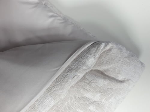 مفرش برومس جاكار لون رمادي صيفي مزدوج