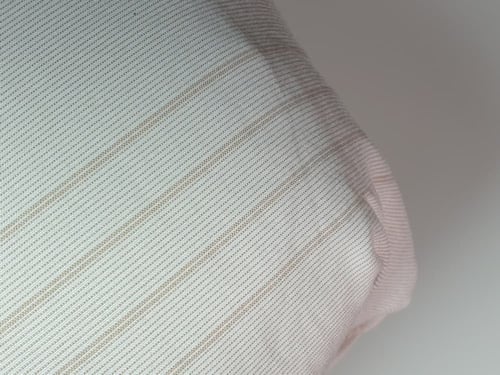 مفرش هوتيل فندقي مقلم لون لحمي صيفي مزدوج