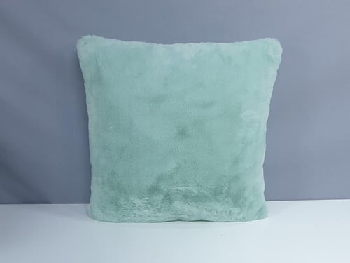 مخدة فرو بحشوة عدة ألوان 45*45 cm