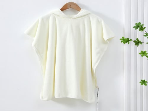 روب حمام أطفال مقاس 3/4 سنوات لون سكري