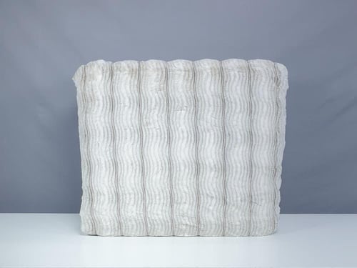 مفرش كتاليا فرو أرنب لون رمادي شتوي مزدوج