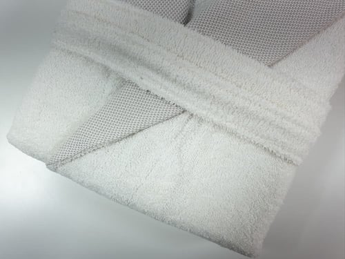 طقم أرواب توباك لون سكري وبيج 11 قطعة