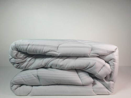 مفرش هوتيل فندقي مقلم لون رصاصي صيفي مزدوج