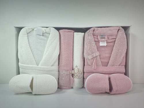 طقم أرواب لورا لون سكري ووردي 11 قطعة