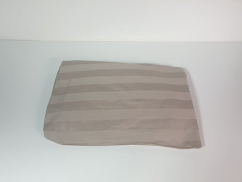 مفرش فنادق أوليفيا بيج بحشوة منفصلة قطن 100% صيفي...