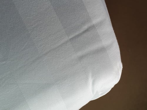 مفرش فنادق أوليفيا أبيض بحشوة منفصلة قطن 100% صيفي...