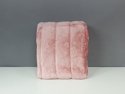 مفرش مواليد النجوم شتوي مخمل لون وردي 4 قطع