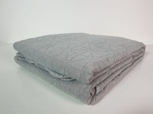 لحاف لاسا رصاصي غامق يتكون من قطعتين مفرد ونصف